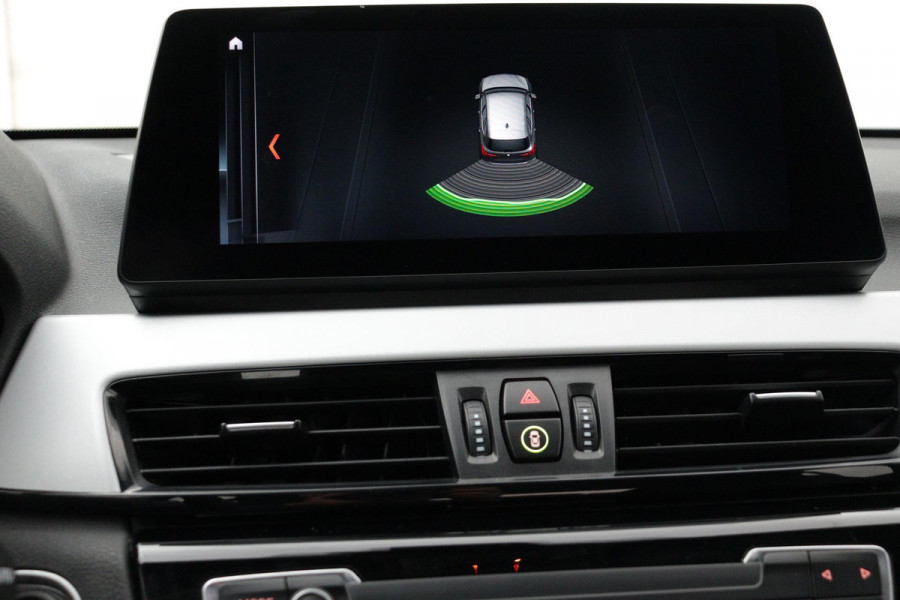 BMW X1 SDrive18i Business Edition OPRUIMPRIJS!!|Dealer onderH|NL-Auto| HEAD-UP | Cruise control|Climate Contr| ETC