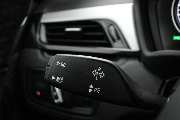 BMW X1 SDrive18i Business Edition OPRUIMPRIJS!!|Dealer onderH|NL-Auto| HEAD-UP | Cruise control|Climate Contr| ETC