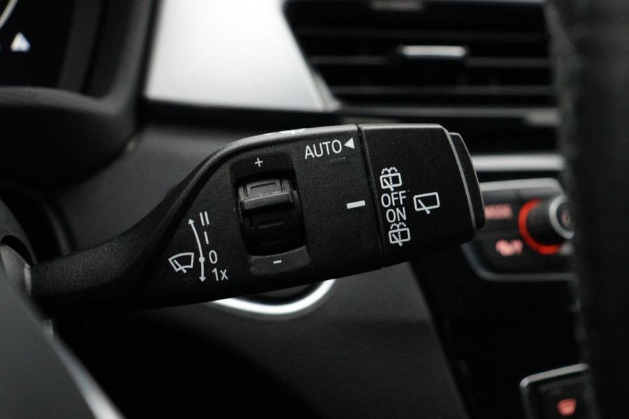 BMW X1 SDrive18i Business Edition OPRUIMPRIJS!!|Dealer onderH|NL-Auto| HEAD-UP | Cruise control|Climate Contr| ETC