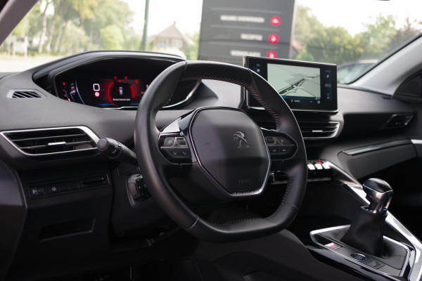Peugeot 3008 1.2 131 PK PureTech Blue Lease Active, Carplay, Camera, Cruise Control