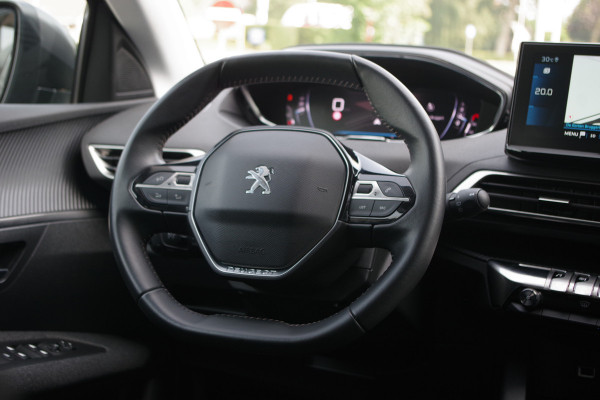 Peugeot 3008 1.2 131 PK PureTech Blue Lease Active, Carplay, Camera, Cruise Control