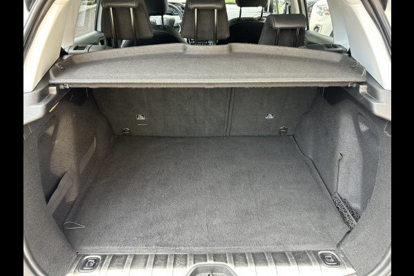 Peugeot 2008 1.2 PT 110pk Allure Camera, Navi, Carplay, Trekhaak, 1 Eig