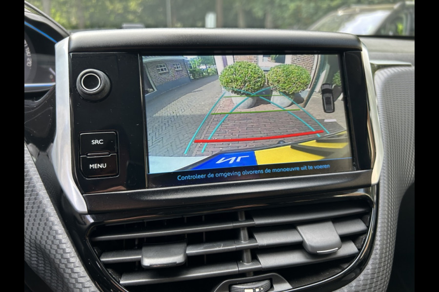 Peugeot 2008 1.2 PT 110pk Allure Camera, Navi, Carplay, Trekhaak, 1 Eig