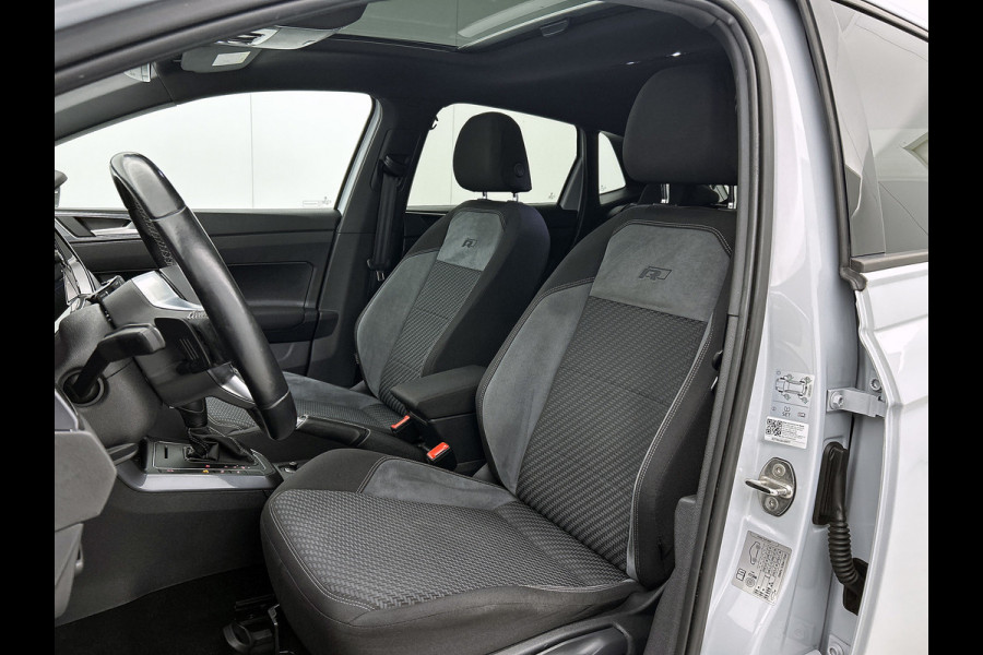 Volkswagen Polo 1.0 TSI Highline Business R Automaat (PANORAMADAK, VIRTUAL, CARPLAY, CAMERA, ADAPTIEVE CRUISE, GOED ONDERHOUDEN)