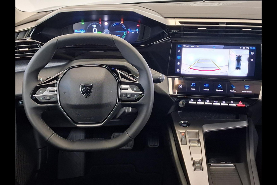 Peugeot e-408 Allure 58 kWh | Navigatie | Achteruitrijcamera | Stoel/Stuurverwarming | Keyless Entry | Apple Carplay/Android Auto |