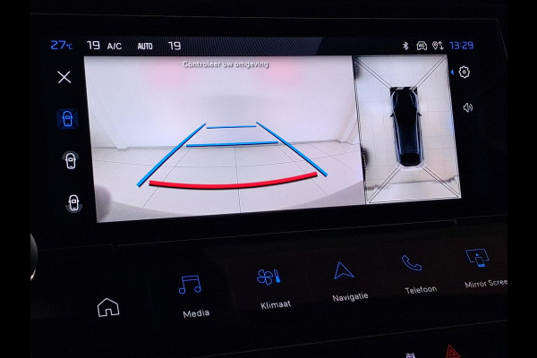 Peugeot e-408 Allure 58 kWh | Navigatie | Achteruitrijcamera | Stoel/Stuurverwarming | Keyless Entry | Apple Carplay/Android Auto |