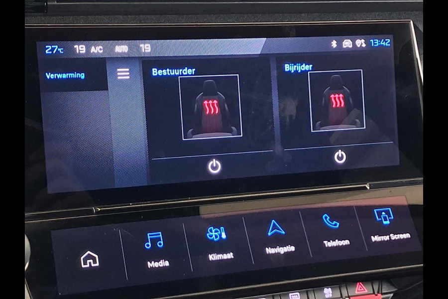 Peugeot e-408 Allure 58 kWh | Navigatie | Achteruitrijcamera | Stoel/Stuurverwarming | Keyless Entry | Apple Carplay/Android Auto |