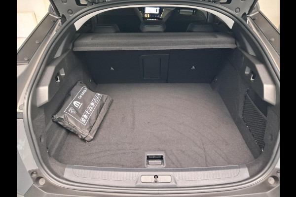 Peugeot e-408 Allure 58 kWh | Navigatie | Achteruitrijcamera | Stoel/Stuurverwarming | Keyless Entry | Apple Carplay/Android Auto |
