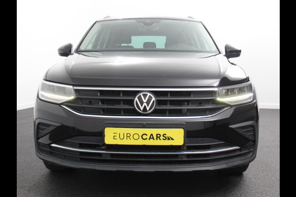 Volkswagen Tiguan 1.4 TSI 245pk PHEV Life AUT NAV Navigatie Apple Carplay/Android Auto Parkeersensoren Adaptive Cruise Control Elektrische achterklep Virtual Cockpit Climate Control Keyless Entry