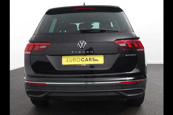 Volkswagen Tiguan 1.4 TSI 245pk PHEV Life AUT NAV Navigatie Apple Carplay/Android Auto Parkeersensoren Adaptive Cruise Control Elektrische achterklep Virtual Cockpit Climate Control Keyless Entry