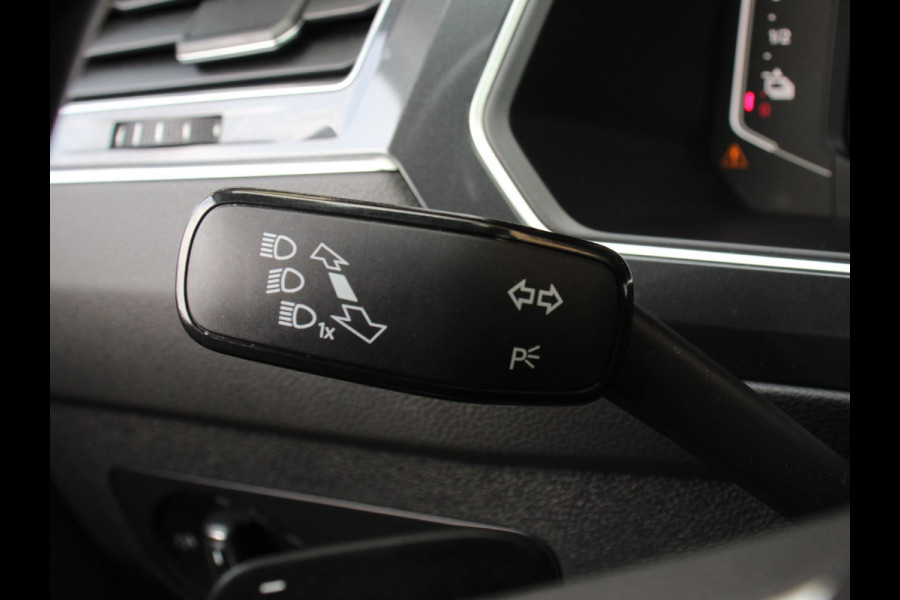 Volkswagen Tiguan 1.4 TSI 245pk PHEV Life AUT NAV Navigatie Apple Carplay/Android Auto Parkeersensoren Adaptive Cruise Control Elektrische achterklep Virtual Cockpit Climate Control Keyless Entry
