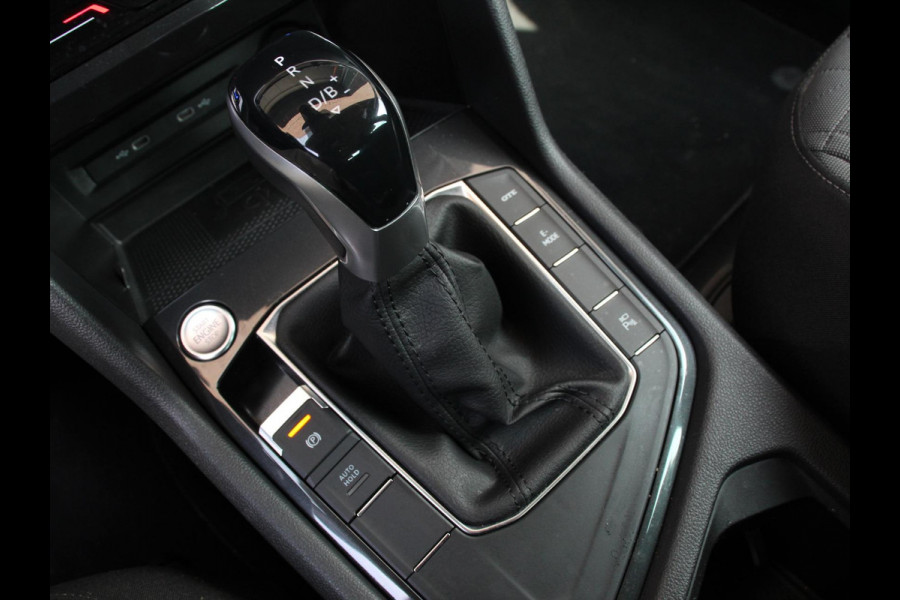 Volkswagen Tiguan 1.4 TSI 245pk PHEV Life AUT NAV Navigatie Apple Carplay/Android Auto Parkeersensoren Adaptive Cruise Control Elektrische achterklep Virtual Cockpit Climate Control Keyless Entry