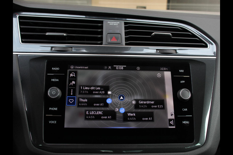 Volkswagen Tiguan 1.4 TSI 245pk PHEV Life AUT NAV Navigatie Apple Carplay/Android Auto Parkeersensoren Adaptive Cruise Control Elektrische achterklep Virtual Cockpit Climate Control Keyless Entry