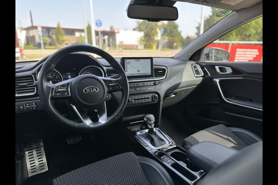 Kia Ceed Sportswagon 1.4 T-GDi DynamicPlusLine | ACHTERUITRIJ CAMERA | PARKEER SENSOREN VOOR EN ACHTER | NACIGATIE SYSTEEM |