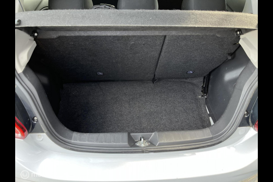 Mitsubishi Space Star 1.2 Connect+