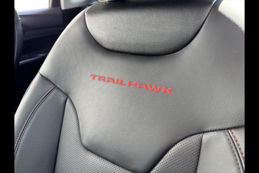 Jeep Compass 4xe 240 Plug-in Hybrid Electric Trailhawk | Apple Carplay | Lederen bekleding |