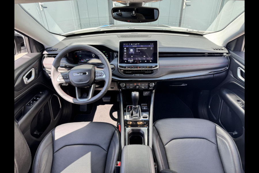 Jeep Compass 4xe 240 Plug-in Hybrid Electric Trailhawk | Apple Carplay | Lederen bekleding |
