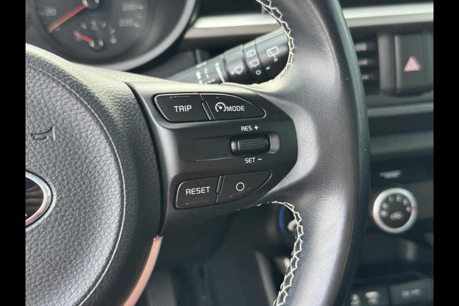 Kia Picanto 1.0 MPi DynamicLine | Navigatie | Achteruitrijcamera | Apple Carplay