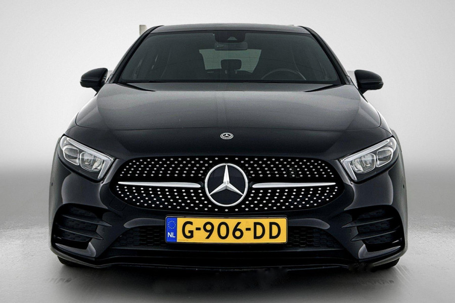Mercedes-Benz A-Klasse 250 Premium Plus AMG-Line (Navi, Parkeersensoren V+A, StoelV, Cruise Con, Etc)