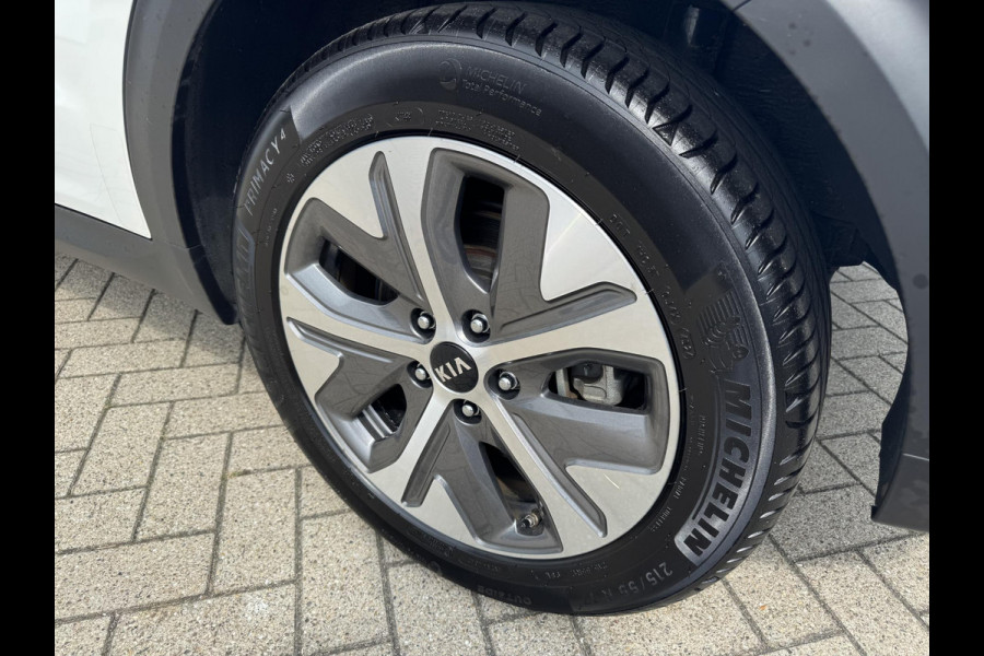 Kia e-Niro ExecutiveLine 64 kWh | Leder | Stoelventilatie | JBL audio