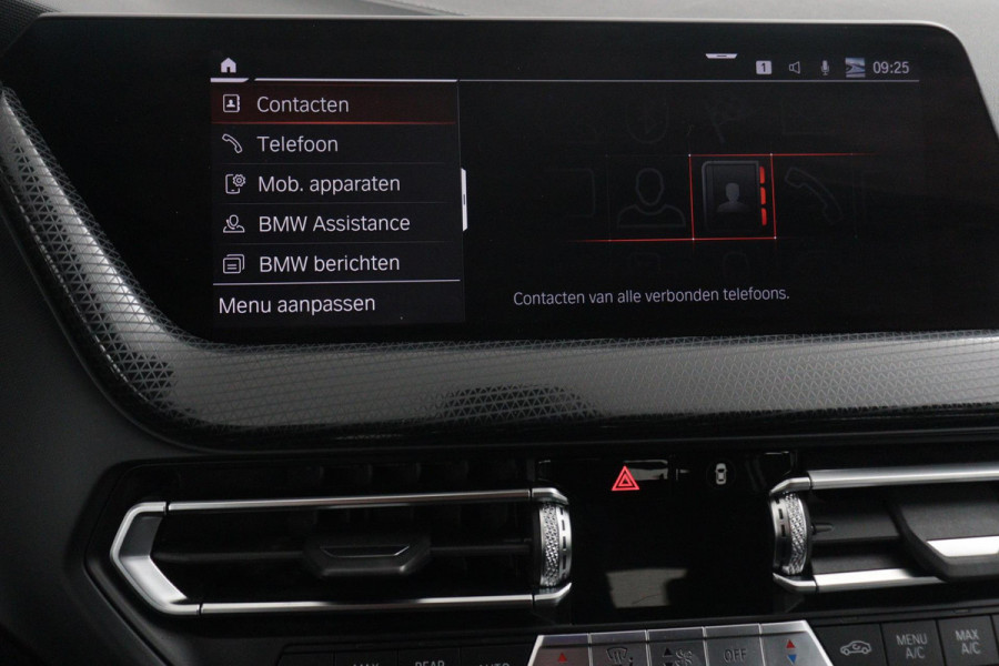 BMW 1-serie 118i Executive Edition SportLine (1e Eig, NL-auto, DealeronderH, Navi Prof, Apple Carplay, PDC V+A, Cruise Con, Etc)