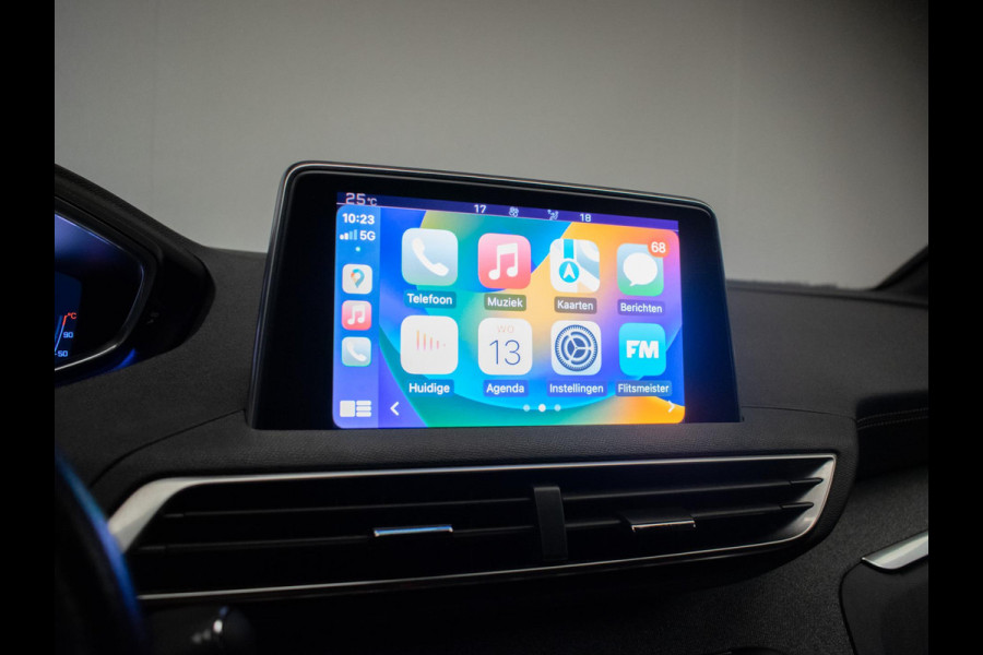 Peugeot 3008 1.2 PureTech GT Line (PANORAMADAK,APPLE CARPLAY,NAVI,LED,CRUISE,CLIMATE,GETINT,SPORTSTOELEN,CAMERA,PDC,NETTESTAAT)