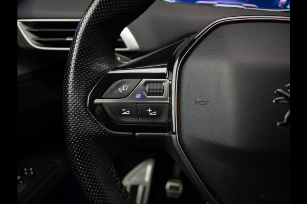 Peugeot 3008 1.2 PureTech GT Line (PANORAMADAK,APPLE CARPLAY,NAVI,LED,CRUISE,CLIMATE,GETINT,SPORTSTOELEN,CAMERA,PDC,NETTESTAAT)