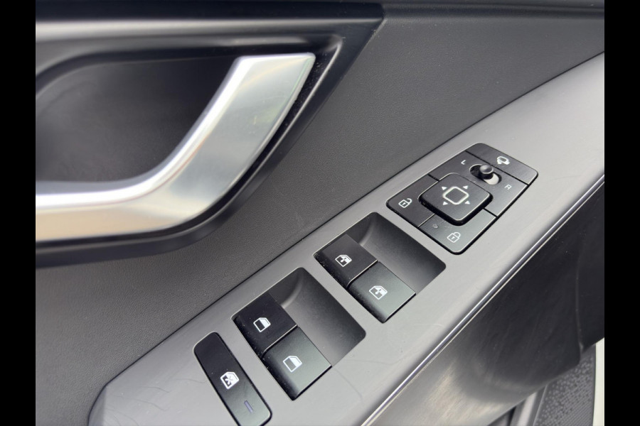 Kia Niro 1.6 GDi Hybrid DynamicLine Automaat | Camera | Cruise | Clima | Navi | PDC | H-Leder | Key-Less |