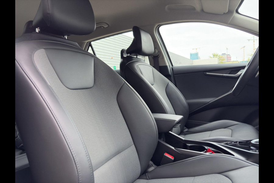 Kia Niro 1.6 GDi Hybrid DynamicLine Automaat | Camera | Cruise | Clima | Navi | PDC | H-Leder | Key-Less |