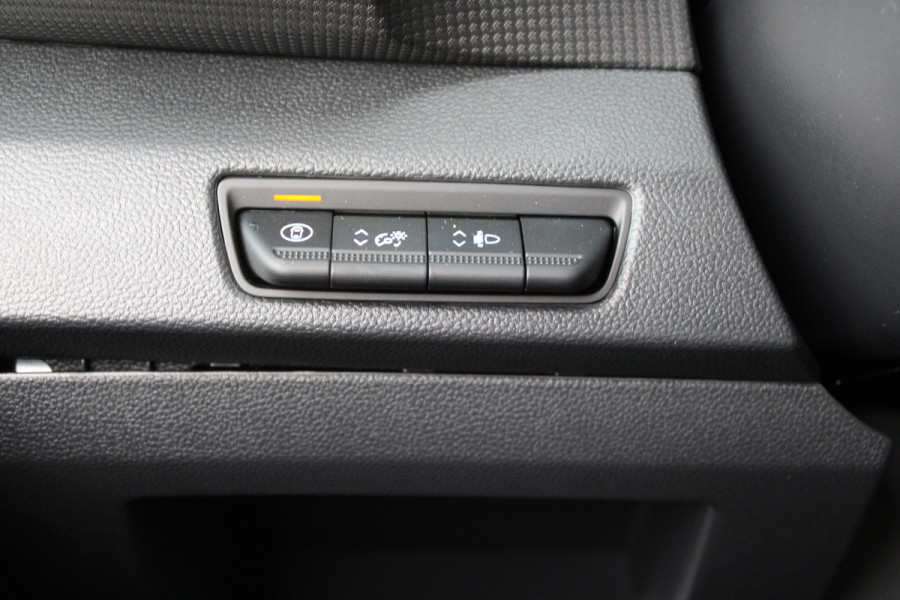 Renault Trafic 2.0 Blue dCi 130pk T30 L2H1 Advance - Navigatie - Carplay - Camera - Cruise - PDC - Lane - Dodehoek - Rijklaar