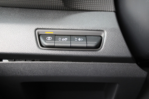 Renault Trafic 2.0 Blue dCi 130pk T30 L2H1 Advance - Navigatie - Carplay - Camera - Cruise - PDC - Lane - Dodehoek - Rijklaar
