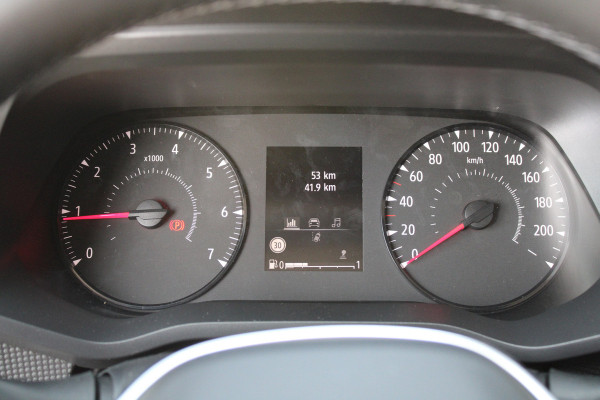 Renault Trafic 2.0 Blue dCi 130pk T30 L2H1 Advance - Navigatie - Carplay - Camera - Cruise - PDC - Lane - Dodehoek - Rijklaar