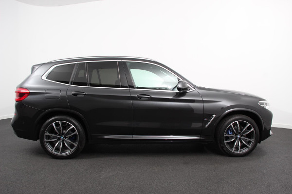 BMW X3 xDrive30e High Executive M Sport PHEV | Head Up Display | 20 Inch Lichtmetalen Velgen | Camera | Privacy Glass | Stoel/Stuurverwarming |