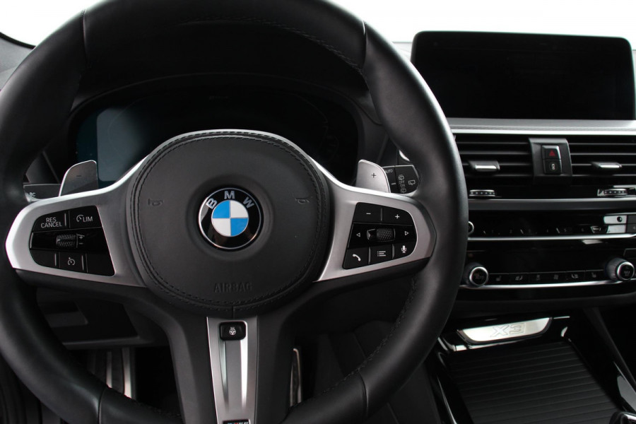 BMW X3 xDrive30e High Executive M Sport PHEV | Head Up Display | 20 Inch Lichtmetalen Velgen | Camera | Privacy Glass | Stoel/Stuurverwarming |