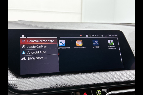 BMW 1-serie 120i Business Edition Plus(Carplay, Camera, Elektrische Stoelen, Head-up, SfeerV, StoelV, PDC V+A, Etc)