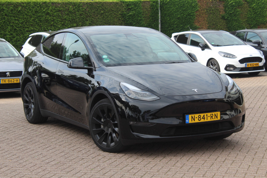 Tesla Model Y Long Range AWD 75 kWh / SoH 93% / Autopilot / Panoramadak / Camera / 21'' / Keyless / Leder / Dodehoek / Navigatie / Stoelverwarming
