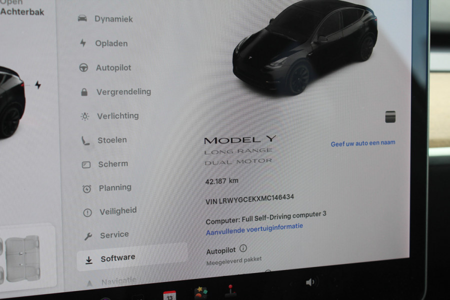 Tesla Model Y Long Range AWD 75 kWh / SoH 93% / Autopilot / Panoramadak / Camera / 21'' / Keyless / Leder / Dodehoek / Navigatie / Stoelverwarming