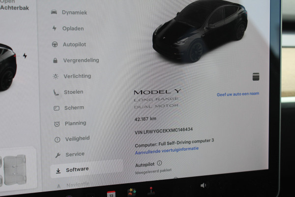 Tesla Model Y Long Range AWD 75 kWh / SoH 93% / Autopilot / Panoramadak / Camera / 21'' / Keyless / Leder / Dodehoek / Navigatie / Stoelverwarming