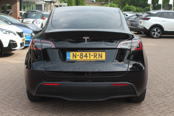 Tesla Model Y Long Range AWD 75 kWh / SoH 93% / Autopilot / Panoramadak / Camera / 21'' / Keyless / Leder / Dodehoek / Navigatie / Stoelverwarming