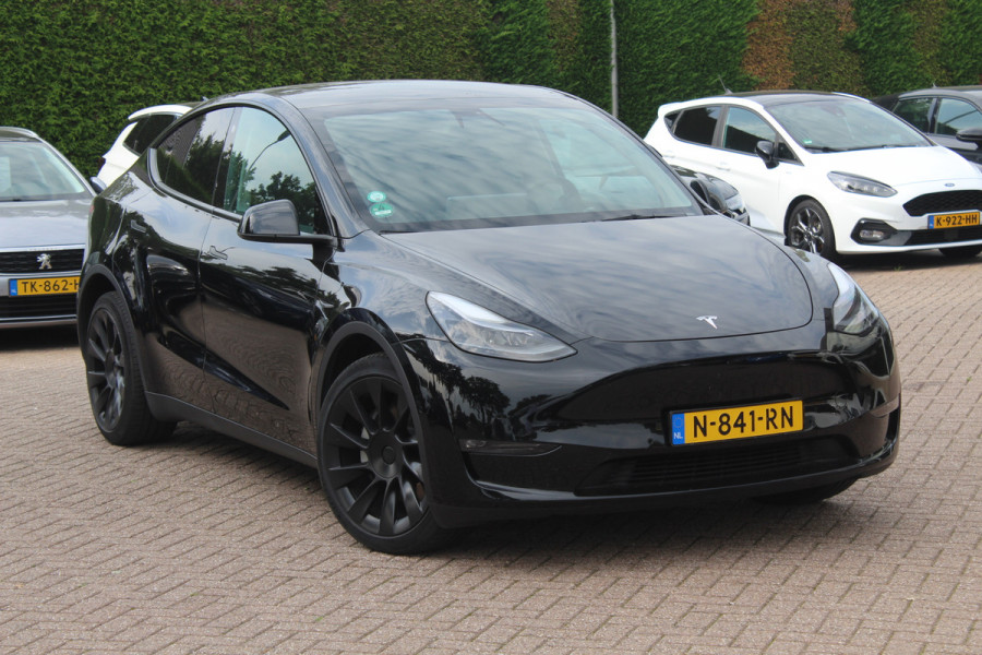 Tesla Model Y Long Range AWD 75 kWh / SoH 93% / Autopilot / Panoramadak / Camera / 21'' / Keyless / Leder / Dodehoek / Navigatie / Stoelverwarming
