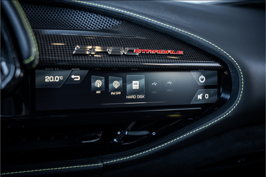 Ferrari SF90 Stradale 4.0 V8 - BTW l NL Auto l Lift l Fabrieksgarantie l Carbon in & exterieur