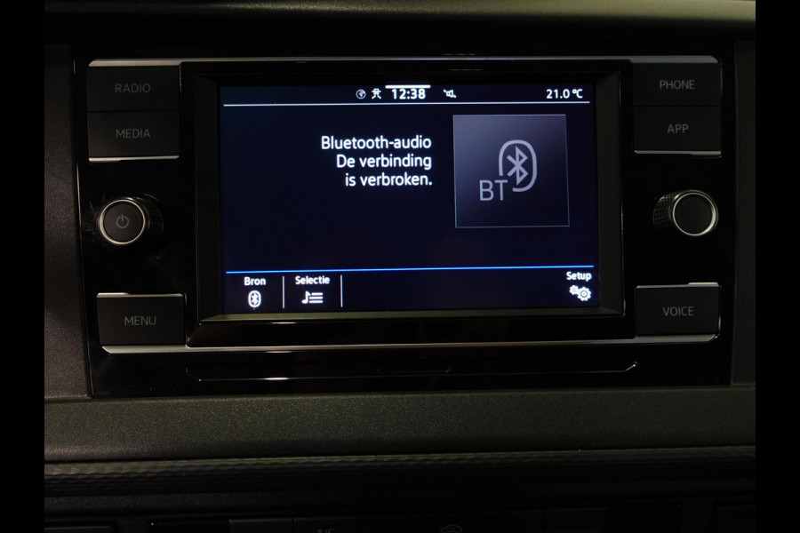 Volkswagen Transporter 2.0 TDI L2H1 Dubbele Cabine Highline Automaat Airco Bluetooth Trekhaak Apple Carplay/Android Auto Camera