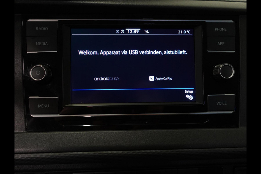 Volkswagen Transporter 2.0 TDI L2H1 Dubbele Cabine Highline Automaat Airco Bluetooth Trekhaak Apple Carplay/Android Auto Camera