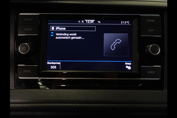 Volkswagen Transporter 2.0 TDI L2H1 Dubbele Cabine Highline Automaat Airco Bluetooth Trekhaak Apple Carplay/Android Auto Camera