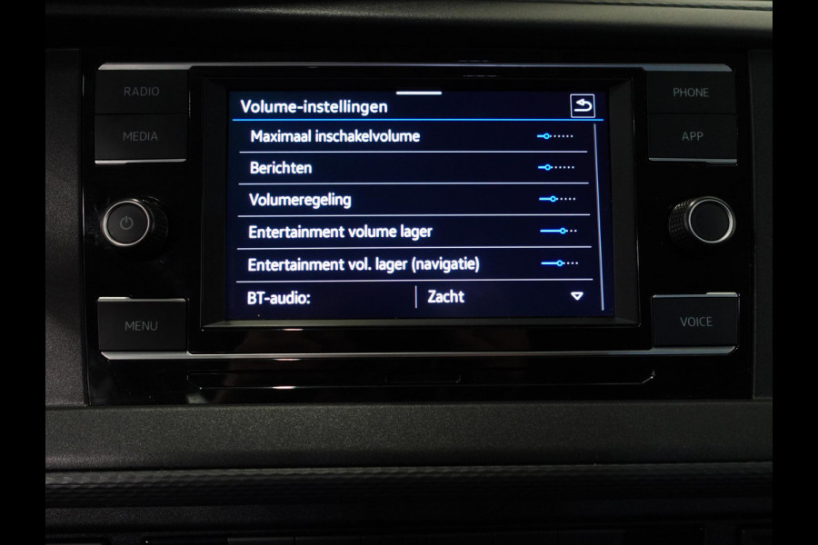 Volkswagen Transporter 2.0 TDI L2H1 Dubbele Cabine Highline Automaat Airco Bluetooth Trekhaak Apple Carplay/Android Auto Camera