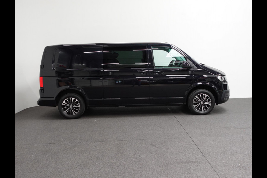 Volkswagen Transporter 2.0 TDI L2H1 Dubbele Cabine Highline Automaat Airco Bluetooth Trekhaak Apple Carplay/Android Auto Camera