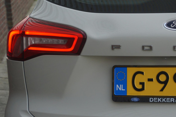 Ford FOCUS Wagon 1.0 EcoBoost Titanium Business/Dealeronderhouden/ 1e Eigenaar/Rijklaarprijs.