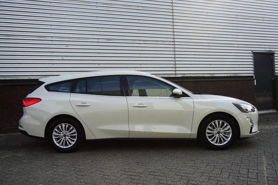 Ford FOCUS Wagon 1.0 EcoBoost Titanium Business/Dealeronderhouden/ 1e Eigenaar/Rijklaarprijs.