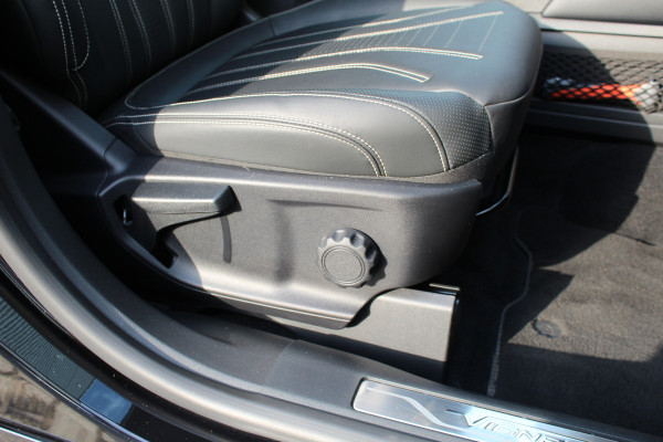Ford Kuga 2.5 PHEV Vignale | 1e Eigenaar | NL Auto | Keurige staat! | 20"