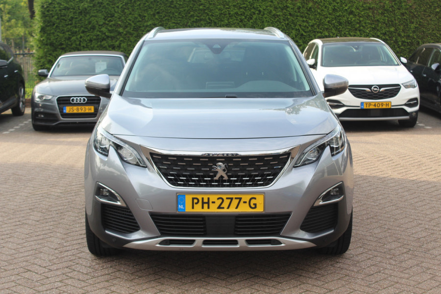 Peugeot 3008 1.2 PureTech Allure / Nieuwe distr.riem! / Trekhaak / Camera / Navigatie / 19'' / Keyless / Half leder / Dodehoek / DAB / Cruise Control